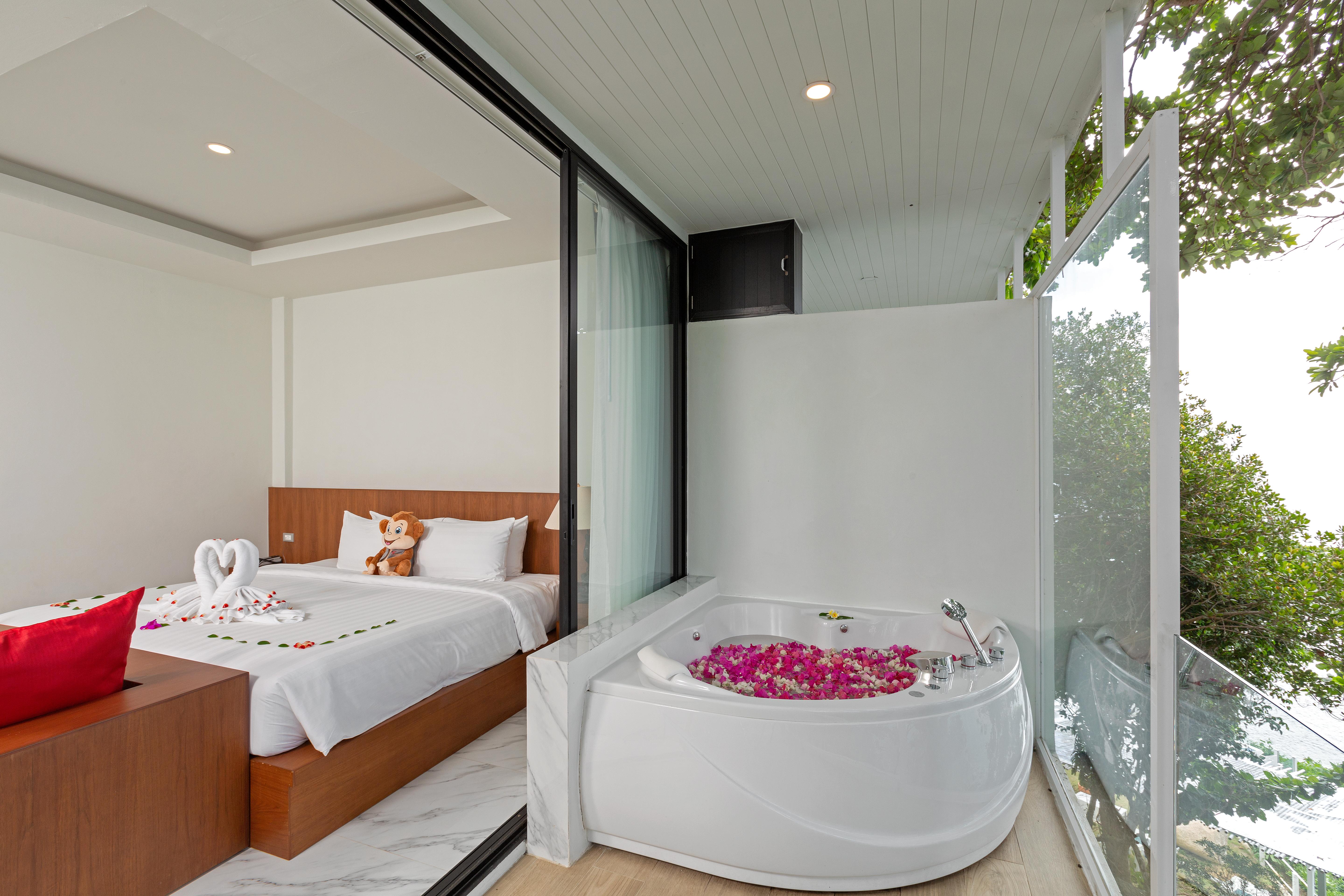 Secret Cliff Villa Phuket Екстериор снимка