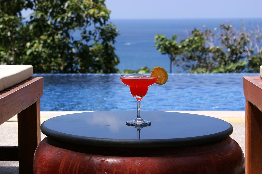 Secret Cliff Villa Phuket Екстериор снимка