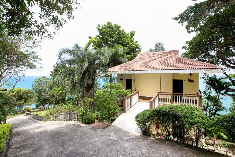 Secret Cliff Villa Phuket Екстериор снимка
